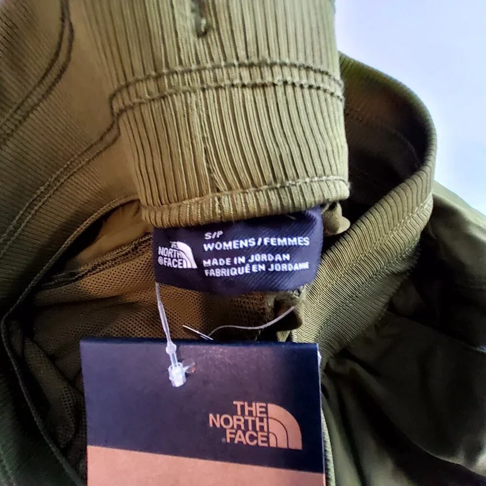 The North Face Womens Aphrodite Short Forest Olive S/Reg Durable DWR Treated - Picture 15 of 15
